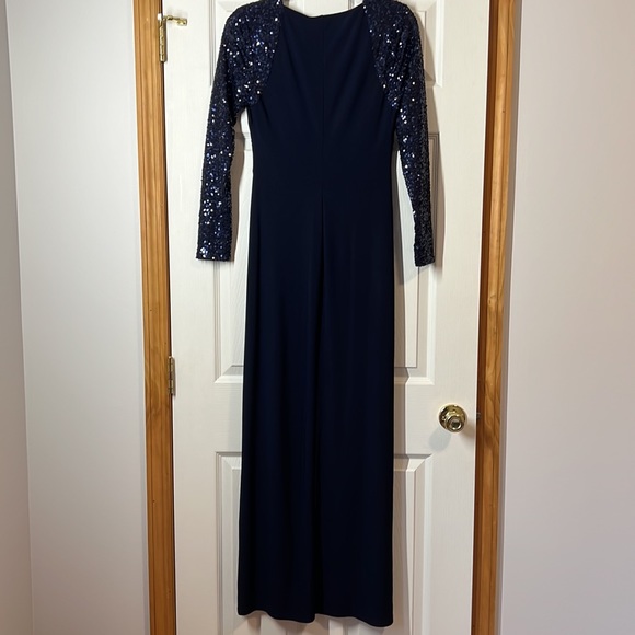Ralph Lauren Dress~Size 6~Floor Length w/ Left Slit up to Thigh - Picture 7 of 8